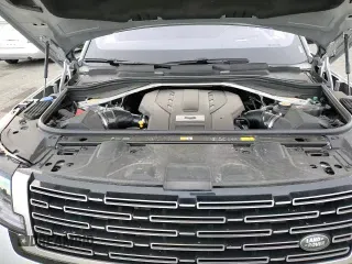 ✅ 2023 Land Rover Range Rover Autobiography • VIN: SALK1BE75PA024069 • Lot: 87301634. Listed on Copart with 17,624 mi. Free auction sales archive from the USA and detailed vehicle history report at DreamBid. Image 14.