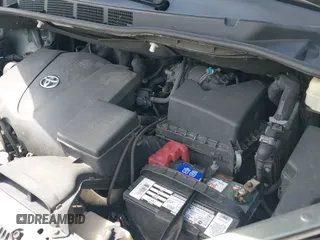 ✅ 2018 Toyota Sienna XLE • VIN: 5TDDZ3DC4JS189540 • Лот: 42594973. Опубликован ранее на IAAI с пробегом 103 374 миль. Бесплатный доступ к архиву аукционных продаж из США и подробный отчёт об истории автомобиля на DreamBid. Изображение 18.