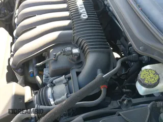 ✅ 2010 Volvo S40 • VIN: YV1390MS3A2506811 • Lot: 43652239. Wystawiony na IAAI z przebiegiem 93 215 mil. Bezpłatny archiwum sprzedaży aukcyjnych z USA i szczegółowy raport historii pojazdu na DreamBid. Zdjęcie 20.