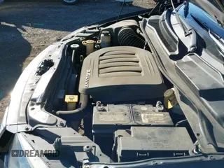 ✅ 2016 Chrysler Town & Country Touring L Anniversary Edition • VIN: 2C4RC1CG1GR191621 • Лот: 43501101. Опубликован ранее на IAAI с пробегом 185 305 миль. Бесплатный доступ к архиву аукционных продаж из США и подробный отчёт об истории автомобиля на DreamBid. Изображение 19.