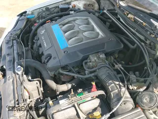 ✅ 1999 Acura TL • VIN: 19UUA5643XA032727 • Lot: 43142780. Wystawiony na IAAI z przebiegiem 254 077 mil. Bezpłatny archiwum sprzedaży aukcyjnych z USA i szczegółowy raport historii pojazdu na DreamBid. Zdjęcie 13.