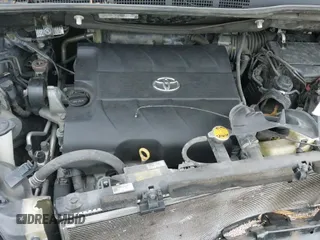 ✅ 2016 Toyota Sienna XLE • VIN: 5TDDK3DC0GS142499 • Лот: 43777828. Опубликован ранее на IAAI с пробегом 140 188 миль. Бесплатный доступ к архиву аукционных продаж из США и подробный отчёт об истории автомобиля на DreamBid. Изображение 21.