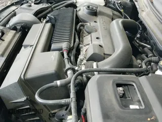 ✅ 2012 Volvo C70 T5 • VIN: YV1672MC1CJ126687 • Lot: 42685539. Wystawiony na IAAI z przebiegiem 92 969 mil. Bezpłatny archiwum sprzedaży aukcyjnych z USA i szczegółowy raport historii pojazdu na DreamBid. Zdjęcie 19.