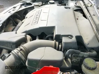 ✅ 2014 Lincoln MKS • VIN: 1LNHL9DK3EG601794 • Lot: 42156812. Listed on IAAI with 192,010 mi. Free auction sales archive from the USA and detailed vehicle history report at DreamBid. Image 19.