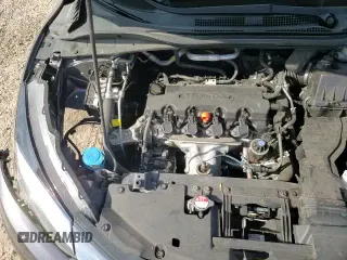 ✅ 2021 Honda HR-V LX • VIN: 3CZRU5H35MM716672 • Lot: 69842495. Listed on Copart with 33,609 mi. Free auction sales archive from the USA and detailed vehicle history report at DreamBid. Image 16.