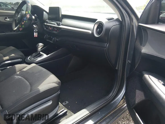 ✅ 2019 Kia Forte LXS • VIN: 3KPF24AD1KE106643 • Лот: 45135515. Опубликован ранее на IAAI с пробегом 62 960 миль. Бесплатный доступ к архиву аукционных продаж из США и подробный отчёт об истории автомобиля на DreamBid. Изображение 5.