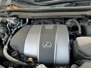 ✅ 2019 Lexus RX 350 • VIN: 2T2BZMCA4KC191548 • Lot: 91472045. Listed on Copart with 40,309 mi. Free auction sales archive from the USA and detailed vehicle history report at DreamBid. Image 16.