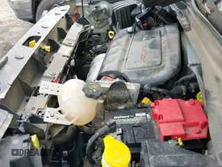 ✅ 2018 Jeep Renegade Trailhawk • VIN: ZACCJBCB8JPH54696 • Lot: 41596364. Listed on IAAI with 19,016 mi. Free auction sales archive from the USA and detailed vehicle history report at DreamBid. Image 19.