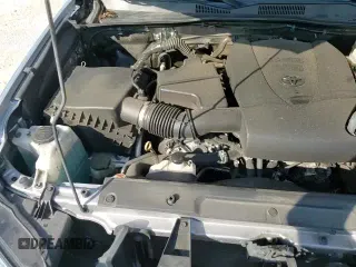 ✅ 2021 Toyota Tacoma SR • VIN: 5TFCZ5AN7MX258877 • Lot: 81081355. Wystawiony na Copart z przebiegiem 60 562 mil. Bezpłatny archiwum sprzedaży aukcyjnych z USA i szczegółowy raport historii pojazdu na DreamBid. Zdjęcie 16.