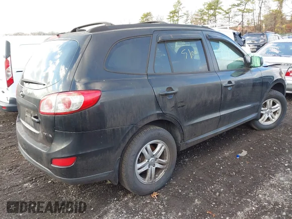 ✅ 2011 Hyundai Santa Fe GLS • VIN: 5XYZG3AB1BG035163 • Lot: 43864489. Wystawiony na IAAI z przebiegiem Nie podano. Bezpłatny archiwum sprzedaży aukcyjnych z USA i szczegółowy raport historii pojazdu na DreamBid. Zdjęcie 4.