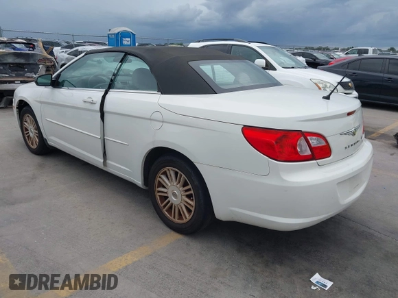 ✅ 2008 Chrysler Sebring LX • VIN: 1C3LC45K98N234078 • Lot: 45307742. Wystawiony na IAAI z przebiegiem 91 349 mil. Bezpłatny archiwum sprzedaży aukcyjnych z USA i szczegółowy raport historii pojazdu na DreamBid. Zdjęcie 3.