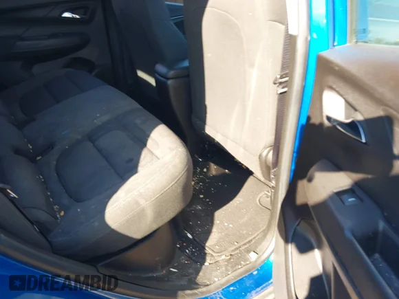 ✅ 2023 Chevrolet Bolt EV 1LT • VIN: 1G1FW6S0XP4111580 • Lot: 43269057. Wystawiony na IAAI z przebiegiem 47 828 mil. Bezpłatny archiwum sprzedaży aukcyjnych z USA i szczegółowy raport historii pojazdu na DreamBid. Zdjęcie 8.