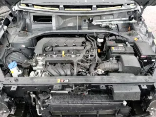 ✅ 2022 Hyundai Venue Limited • VIN: KMHRC8A36NU206490 • Lot: 43546185. Listed on Copart with 27,299 mi. Free auction sales archive from the USA and detailed vehicle history report at DreamBid. Image 14.