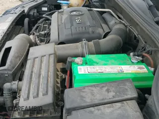 ✅ 2015 Volkswagen Passat Limited Edition • VIN: 1VWAT7A31FC016497 • Lot: 42503900. Listed on IAAI with 134,460 mi. Free auction sales archive from the USA and detailed vehicle history report at DreamBid. Image 19.