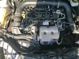 ✅ 2017 Ford Focus SE • VIN: 1FADP3FEXHL292581 • Lot: 89467745. Listed on Copart with 83,749 mi. Free auction sales archive from the USA and detailed vehicle history report at DreamBid. Image 15.