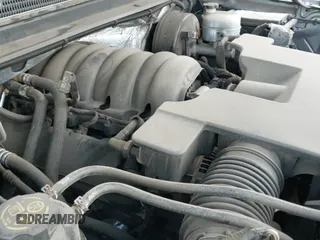 ✅ 2018 Chevrolet Tahoe LS • VIN: 1GNSCAEC2JR306131 • Lot: 42338873. Wystawiony na IAAI z przebiegiem 107 652 mil. Bezpłatny archiwum sprzedaży aukcyjnych z USA i szczegółowy raport historii pojazdu na DreamBid. Zdjęcie 18.