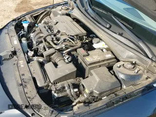 ✅ 2025 Hyundai Elantra SEL Sport • VIN: KMHLM4DG8SU958648 • Lot: 42748335. Listed on IAAI with 3,466 mi. Free auction sales archive from the USA and detailed vehicle history report at DreamBid. Image 23.