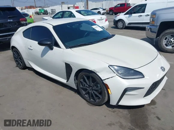 ✅ 2022 Toyota 86 Premium • VIN: JF1ZNBF1XN8750721 • Lot: 42100513. Wystawiony na IAAI z przebiegiem 37 379 mil. Bezpłatny archiwum sprzedaży aukcyjnych z USA i szczegółowy raport historii pojazdu na DreamBid. Zdjęcie 1.