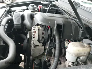 ✅ 2013 GMC Yukon XL SLT • VIN: 1GKS2KE76DR176397 • Лот: 42587719. Опубликован ранее на IAAI с пробегом 370 273 миль. Бесплатный доступ к архиву аукционных продаж из США и подробный отчёт об истории автомобиля на DreamBid. Изображение 19.