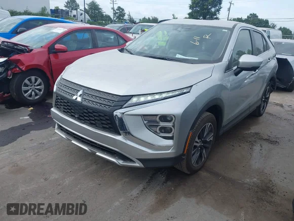 ✅ 2026 Mitsubishi Eclipse Cross Black Edition • VIN: JA4ATWAAXTZ025925 • Lot: 45419792. Wystawiony na IAAI z przebiegiem 6 050 mil. Bezpłatny archiwum sprzedaży aukcyjnych z USA i szczegółowy raport historii pojazdu na DreamBid. Zdjęcie 2.