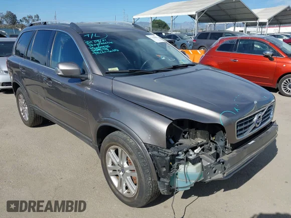 ✅ 2010 Volvo XC90 I6 • VIN: YV4982CZXA1561577 • Лот: 41958498. Опубліковано раніше на IAAI з пробігом 97 376 миль. Безкоштовний доступ до архіву аукціонних продажів зі США та докладний звіт про історію автомобіля на DreamBid. Зображення 1.