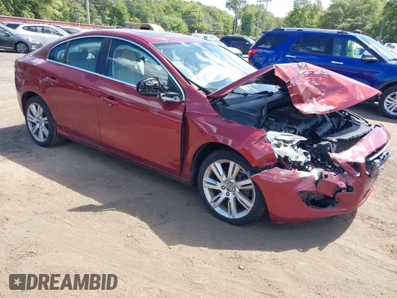 ✅ 2012 Volvo S60 T6 • VIN: YV1902FH5C2054011 • Лот: 43033348. Опубликован ранее на IAAI с пробегом 66 063 миль. Бесплатный доступ к архиву аукционных продаж из США и подробный отчёт об истории автомобиля на DreamBid. Изображение 1.