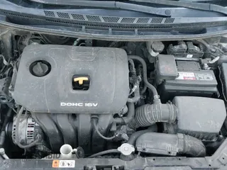 ✅ 2018 Kia Forte LX • VIN: 3KPFK4A79JE184676 • Лот: 43469459. Опубликован ранее на IAAI с пробегом 169 407 миль. Бесплатный доступ к архиву аукционных продаж из США и подробный отчёт об истории автомобиля на DreamBid. Изображение 22.