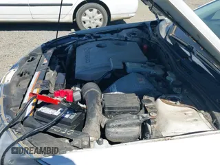 ✅ 2011 Lincoln MKZ Hybrid • VIN: 3LNDL2L37BR760127 • Lot: 42945629. Wystawiony na IAAI z przebiegiem 196 185 mil. Bezpłatny archiwum sprzedaży aukcyjnych z USA i szczegółowy raport historii pojazdu na DreamBid. Zdjęcie 12.