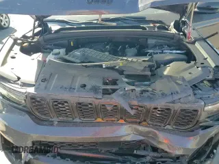 ✅ 2025 Jeep Grand Cherokee Limited • VIN: 1C4RJKBG0S8667262 • Lot: 85180675. Wystawiony na Copart z przebiegiem 10 444 mil. Bezpłatny archiwum sprzedaży aukcyjnych z USA i szczegółowy raport historii pojazdu na DreamBid. Zdjęcie 14.