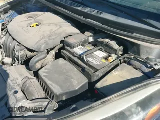 ✅ 2016 Hyundai Elantra SE • VIN: 5NPDH4AE9GH735293 • Lot: 43774556. Wystawiony na IAAI z przebiegiem 84 164 mil. Bezpłatny archiwum sprzedaży aukcyjnych z USA i szczegółowy raport historii pojazdu na DreamBid. Zdjęcie 12.