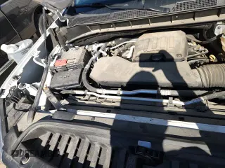 ✅ 2021 Chevrolet Silverado 1500 Custom • VIN: 1GCPYBEK6MZ201464 • Lot: 90623595. Wystawiony na Copart z przebiegiem 70 491 mil. Bezpłatny archiwum sprzedaży aukcyjnych z USA i szczegółowy raport historii pojazdu na DreamBid. Zdjęcie 15.