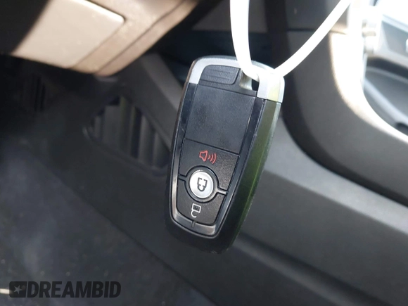 ✅ 2021 Ford Edge SE • VIN: 2FMPK3G94MBA25949 • Lot: 44467058. Wystawiony na IAAI z przebiegiem 41 502 mil. Bezpłatny archiwum sprzedaży aukcyjnych z USA i szczegółowy raport historii pojazdu na DreamBid. Zdjęcie 11.