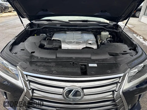 ✅ 2017 Lexus LX 570 • VIN: JTJHY7AX2H4242774 • Лот: 44234843. Опубликован ранее на IAAI с пробегом 112 416 миль. Бесплатный доступ к архиву аукционных продаж из США и подробный отчёт об истории автомобиля на DreamBid. Изображение 10.