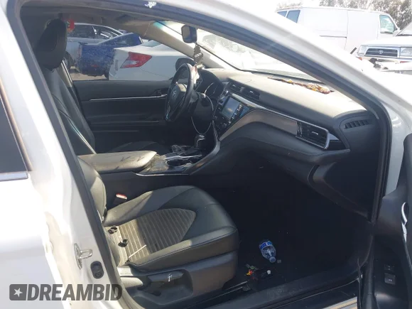 ✅ 2020 Toyota Camry SE • VIN: 4T1M11AK8LU504633 • Lot: 44886551. Wystawiony na IAAI z przebiegiem 161 248 mil. Bezpłatny archiwum sprzedaży aukcyjnych z USA i szczegółowy raport historii pojazdu na DreamBid. Zdjęcie 5.