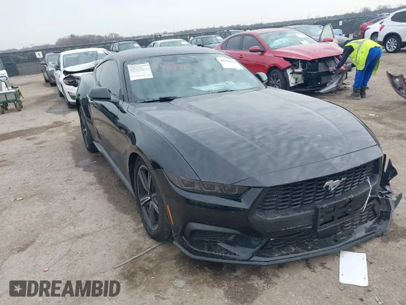 ✅ 2025 Ford Mustang EcoBoost • VIN: 1FA6P8TH8S5124194 • Лот: 44384676. Опубліковано раніше на IAAI з пробігом 7 807 миль. Безкоштовний доступ до архіву аукціонних продажів зі США та докладний звіт про історію автомобіля на DreamBid. Зображення 1.