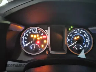 ✅ 2023 Toyota Tacoma SR • VIN: 3TMCZ5AN2PM569644 • Лот: 94818155. Опубликован ранее на Copart с пробегом 17 205 миль. Бесплатный доступ к архиву аукционных продаж из США и подробный отчёт об истории автомобиля на DreamBid. Изображение 11.
