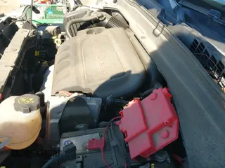 ✅ 2018 Jeep Renegade Limited • VIN: ZACCJBDB5JPJ10018 • Lot: 43543527. Wystawiony na IAAI z przebiegiem 49 333 mil. Bezpłatny archiwum sprzedaży aukcyjnych z USA i szczegółowy raport historii pojazdu na DreamBid. Zdjęcie 19.