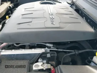 ✅ 2019 Jeep Cherokee Latitude Plus • VIN: 1C4PJLLX5KD403828 • Lot: 41694076. Listed on IAAI with 85,718 mi. Free auction sales archive from the USA and detailed vehicle history report at DreamBid. Image 19.