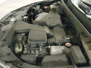 ✅ 2019 Toyota Highlander Hybrid XLE • VIN: 5TDJGRFH7KS078437 • Lot: 42347083. Listed on IAAI with 72,128 mi. Free auction sales archive from the USA and detailed vehicle history report at DreamBid. Image 19.