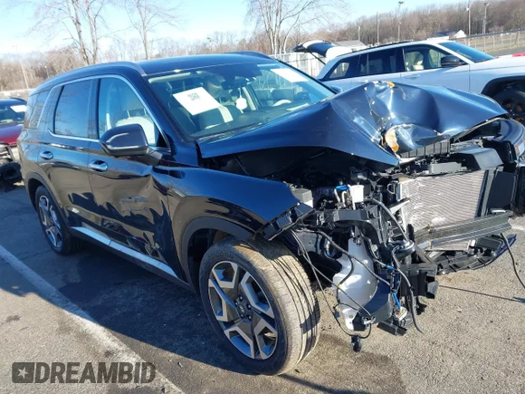 ✅ 2024 Hyundai Palisade Limited • VIN: KM8R5DGEXRU792001 • Lot: 44611180. Listed on IAAI with 33,833 mi. Free auction sales archive from the USA and detailed vehicle history report at DreamBid. Image 1.