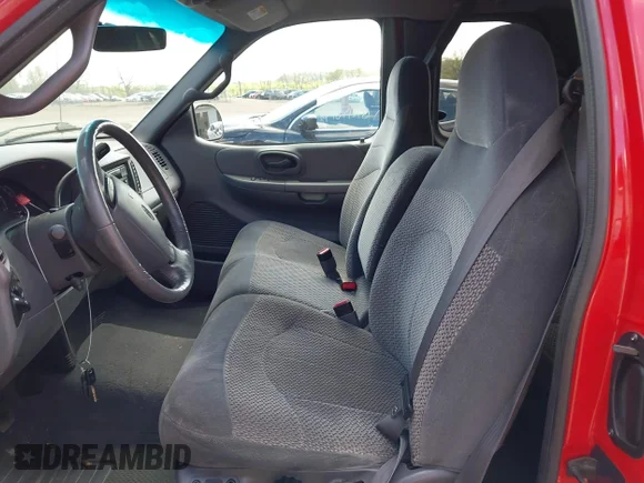 ✅ 2001 Ford F-150 XL • VIN: 1FTRX17W31NA09475 • Lot: 44897630. Listed on IAAI with 73,116 mi. Free auction sales archive from the USA and detailed vehicle history report at DreamBid. Image 5.