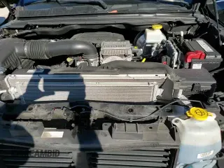 ✅ 2019 Ram 1500 Longhorn • VIN: 1C6SRFKT0KN843685 • Лот: 84390415. Опубликован ранее на Copart с пробегом 123 001 миль. Бесплатный доступ к архиву аукционных продаж из США и подробный отчёт об истории автомобиля на DreamBid. Изображение 13.