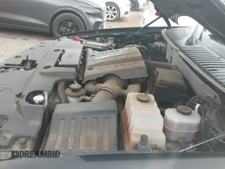 ✅ 2011 Lincoln Navigator • VIN: 5LMJJ3J52BEJ05473 • Lot: 42517395. Listed on IAAI with 140,656 mi. Free auction sales archive from the USA and detailed vehicle history report at DreamBid. Image 19.