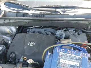 ✅ 2018 Toyota Highlander LE • VIN: 5TDZZRFH1JS278483 • Lot: 41846565. Wystawiony na IAAI z przebiegiem 59 849 mil. Bezpłatny archiwum sprzedaży aukcyjnych z USA i szczegółowy raport historii pojazdu na DreamBid. Zdjęcie 19.