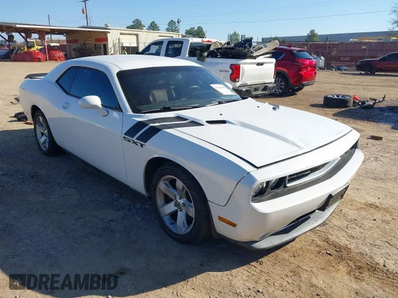 ✅ 2011 Dodge Challenger • VIN: 2B3CJ4DG9BH603327 • Lot: 41248102. Wystawiony na IAAI z przebiegiem 158 436 mil. Bezpłatny archiwum sprzedaży aukcyjnych z USA i szczegółowy raport historii pojazdu na DreamBid. Zdjęcie 1.