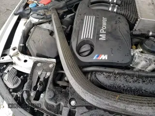 ✅ 2018 BMW M4 • VIN: WBS4Z9C59JED31212 • Lot: 82708004. Wystawiony na Copart z przebiegiem 66 398 mil. Bezpłatny archiwum sprzedaży aukcyjnych z USA i szczegółowy raport historii pojazdu na DreamBid. Zdjęcie 14.