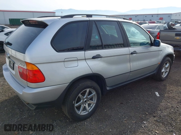 ✅ 2001 BMW X5 3.0i • VIN: WBAFA53551LM78021 • Lot: 44259083. Wystawiony na IAAI z przebiegiem 121 421 mil. Bezpłatny archiwum sprzedaży aukcyjnych z USA i szczegółowy raport historii pojazdu na DreamBid. Zdjęcie 4.
