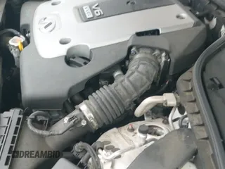 ✅ 2015 Infiniti Q50 • VIN: JN1BV7AP5FM357726 • Lot: 43202965. Listed on IAAI with 119,240 mi. Free auction sales archive from the USA and detailed vehicle history report at DreamBid. Image 16.