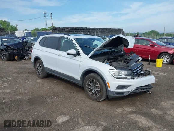 ✅ 2019 Volkswagen Tiguan SE • VIN: 3VV2B7AX3KM004083 • Lot: 45359464. Wystawiony na IAAI z przebiegiem 95 885 mil. Bezpłatny archiwum sprzedaży aukcyjnych z USA i szczegółowy raport historii pojazdu na DreamBid. Zdjęcie 1.