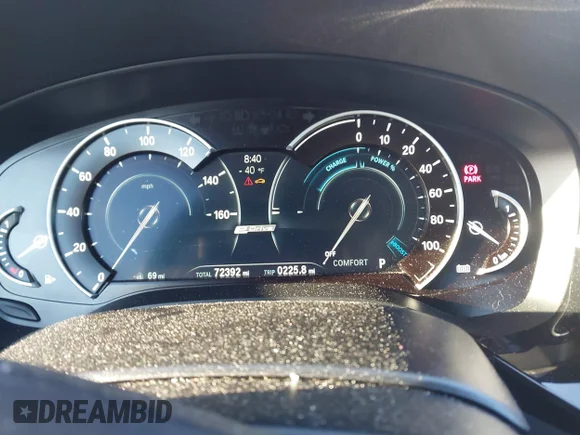 ✅ 2019 BMW 5 Series 530e xDrive • VIN: WBAJB1C54KB376488 • Лот: 44138761. Опубліковано раніше на IAAI з пробігом 72 392 миль. Безкоштовний доступ до архіву аукціонних продажів зі США та докладний звіт про історію автомобіля на DreamBid. Зображення 7.